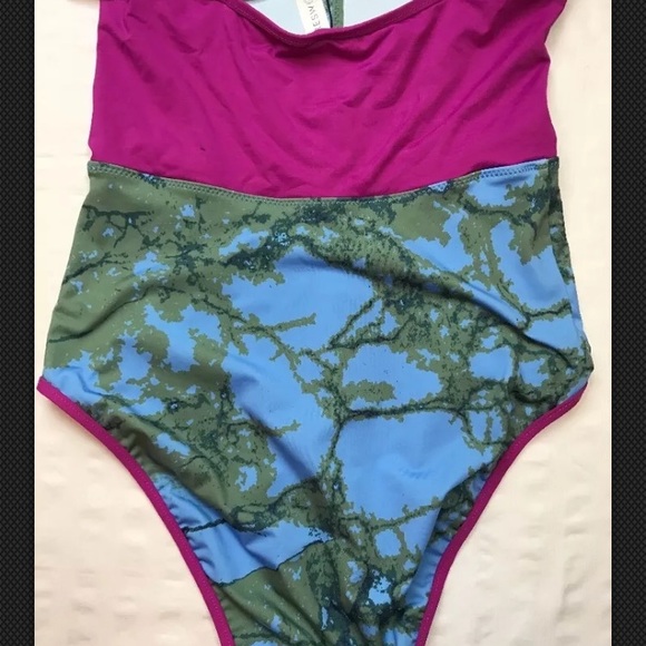 NEW $290 KORE SWIM 'Rhea' One-Piece Swimsuit XS - Picture 4 of 6